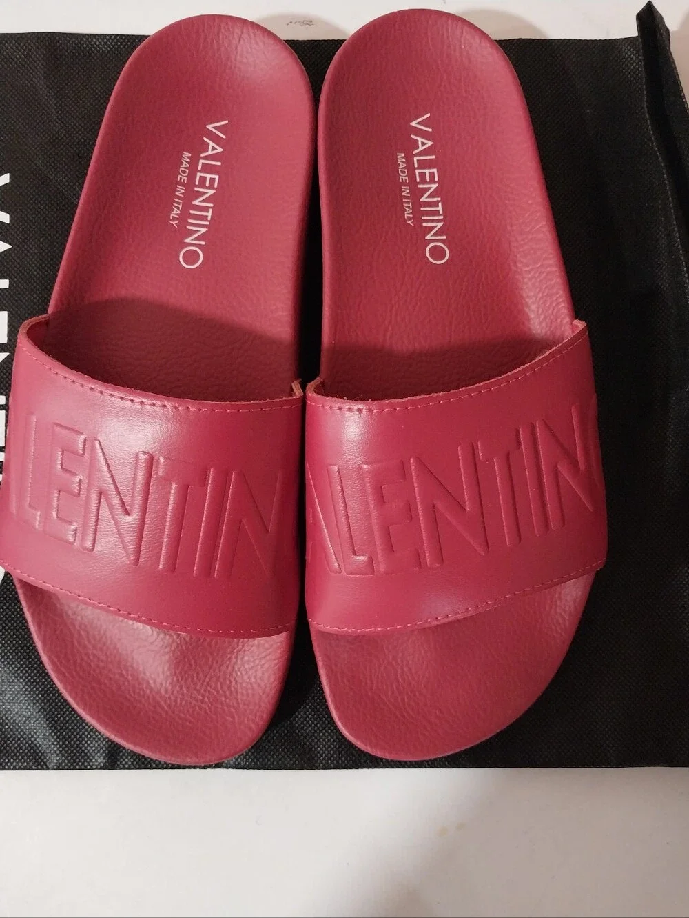 Valentino Dark Red Embossed Leather Logo Leo Slide, EU 42, M 9, EUC